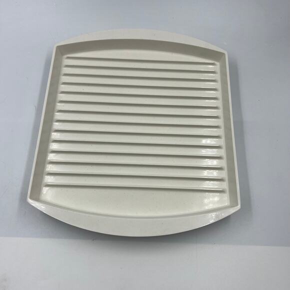 Progressive International MiracleWare Microwave Bacon Cookers 12x10 Inches - Picture 4 of 10